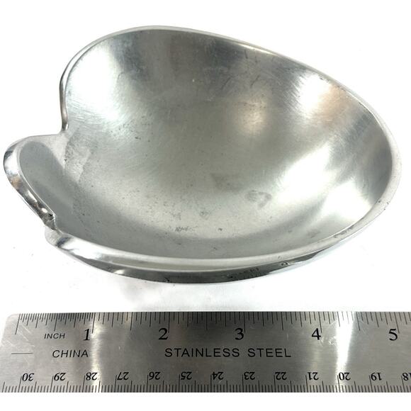 Towle Metal Collection Sculptural Bowl India Wavy Organic Aluminum 5” Dish - Picture 3 of 7
